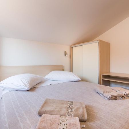 Apartments Sunrise Brist Phòng bức ảnh