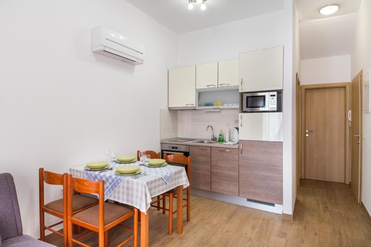 Apartments Sunrise Brist Ngoại thất bức ảnh